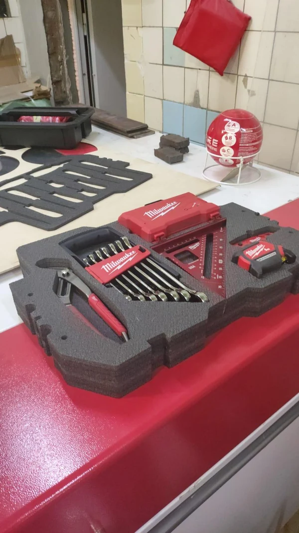 Лазерная резка, фрезеровка, термогибка, покраска. По Вашим проектам.
